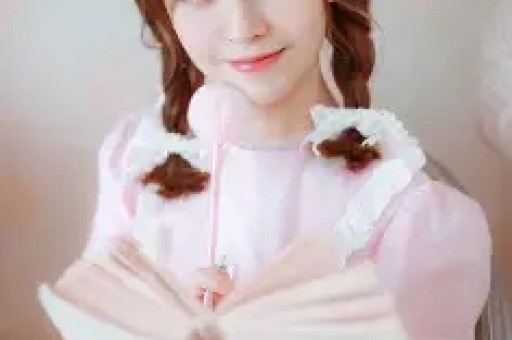 打假网红盯上李亚鹏指出他就是个老赖做公益的行为都是假的