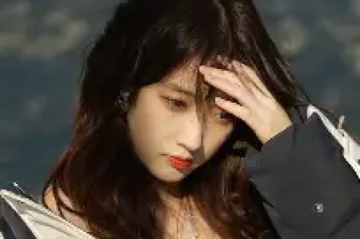 大批明星集体翻车董宇辉遭遇网友：这一次狼真的来了