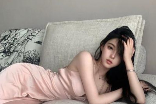 网红直播卖惨翻车虚假深情割韭菜这出戏演砸了！